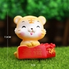 Tuong - hổ may mắn nhấm mắt