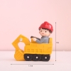 Tuong - Tuong - bé trai lái xe máy cẩu công trình 1