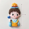 SLC-Silicon Bé trai đội bánh