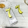 Một Chiếc Nến Số 7 Vàng