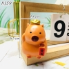 Capybara thần tài cầm chữ TT