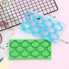 Khuôn nhựa dập hoa văn hình số 8 xoắn màu xanh dương TQ