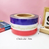 Cuộn mica bọc thành bánh 3 màu kẻ