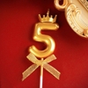 Nến số 5 vương miện vàng