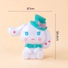 Tượng Chó Trắng Cinnamoroll Đội Mũ Xanh Nhựa Nhẹ
