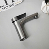 Vòi Lavabo Nóng Lạnh V42