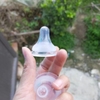 Núm vú cổ hẹp Kichi silicone mềm giá rẻ