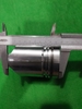 PISTON 4D95 ĐỈNH TÉP KẸP THÉP H104 IZ N ( ĐI XÉC MĂNG 1 VÁT )