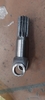 TRỤC LÁP NGẮN CẦU TRƯỚC DH55/R55-7 DX55 12R*L195 BI 27*70 - BKT