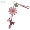 Charm hoa cúc iSeren, da dê cao cấp, da thật handmade, móc khóa, charm treo túi xách, quà tặng cao cấp