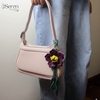 Charm hoa trà iSeren, da dê cao cấp, da thật handmade, móc khóa, charm treo túi xách, quà tặng cao cấp