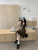 Áo gile cài khuy chân váy xòe_V47