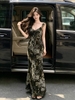 Váy nhung hoa cổ V nữ tính_Y82