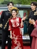 Váy cưới đỏ truyền thống thêu hoa văn dáng dài_I144