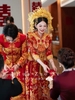 Sườn xám cưới Trung Hoa đỏ thêu họa tiết rồng phượng_I143