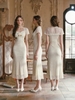 LaceMade váy ren dáng dài tay ngắn cổ vuông điệu đà_Y87