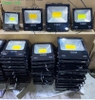 Đèn pha LED 50W sáng vàng FACOB-BL-50, Ánh Sáng Trắng